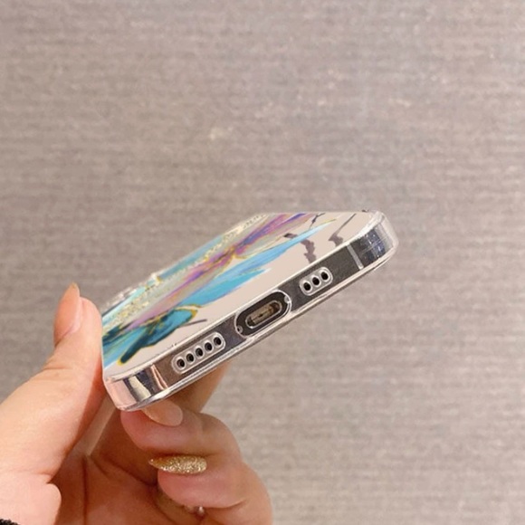 Floral design Iphone case - Picture 3 of 3